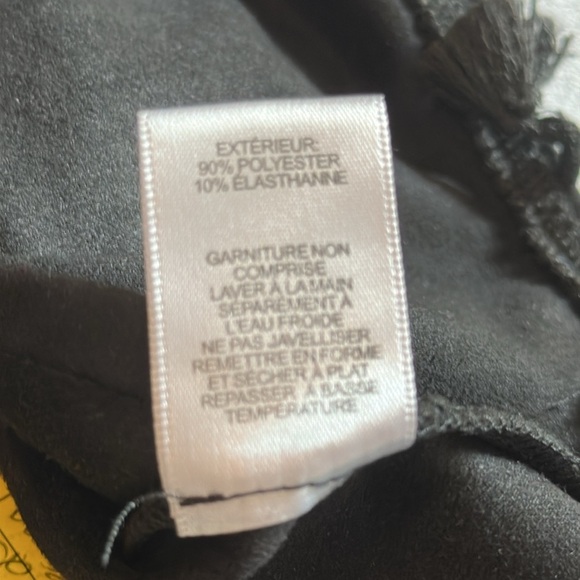 Design Lab Black Tassel Trim Women's Double V Angled Crop Top - Picture 5 of 5